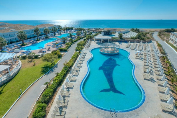 Sandy Beach Resort