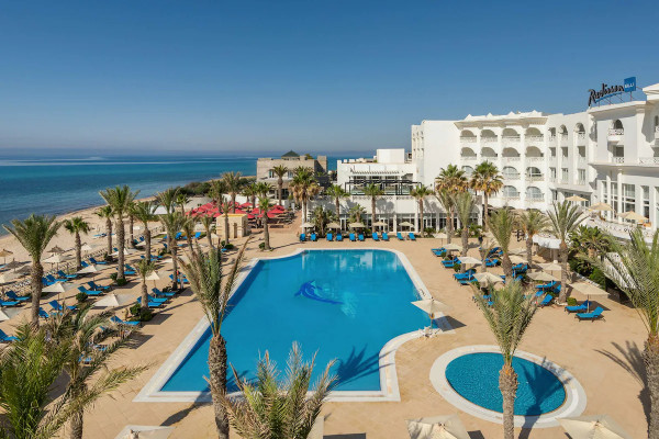 Radisson Blu Palace Resort & Thalasso