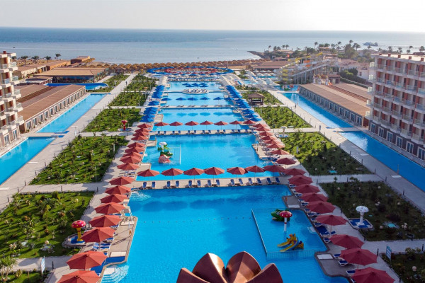 Rewaya Majestic Resort