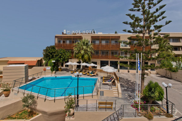 Minos Hotel