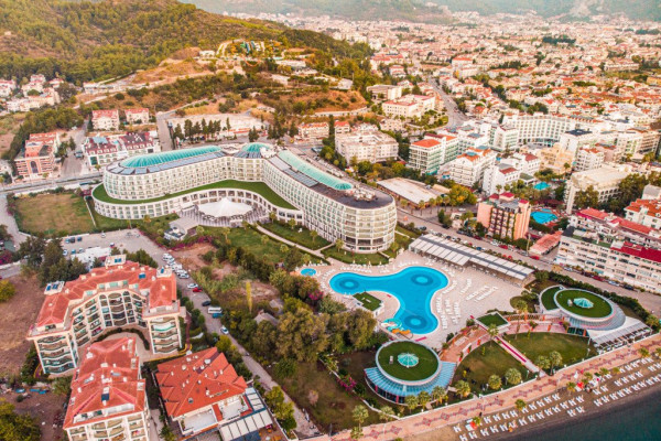 Green Nature Diamond Hotel