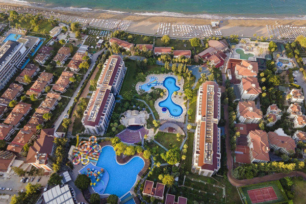 Horus Paradise Luxury Resort