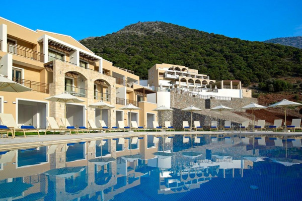 Filion Suites Resort & Spa