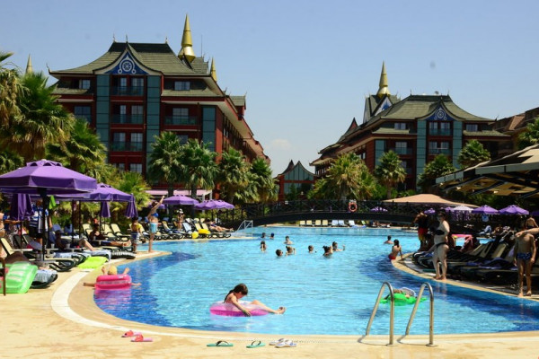 Siam Elegance Hotel & Spa