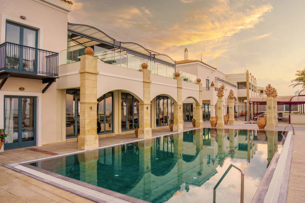Grecotel Plaza Beach House