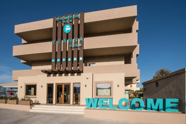 Yianna Caravel Hotel