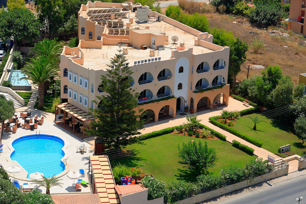 Karteros Hotel
