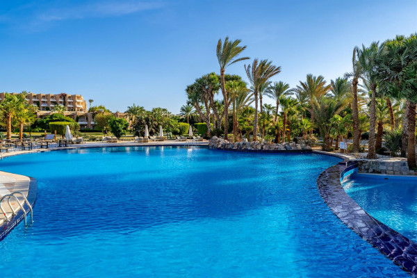 Brayka Bay Resort