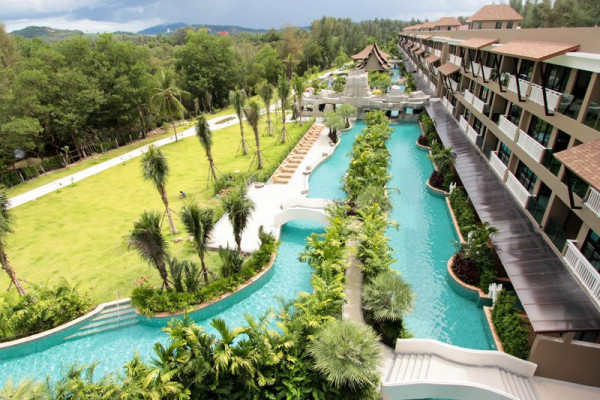 Maikhao Palm Beach Resort